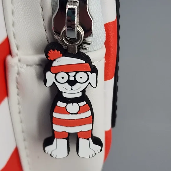 NWT Loungefly Where's Waldo mini backpack - Picture 7 of 8